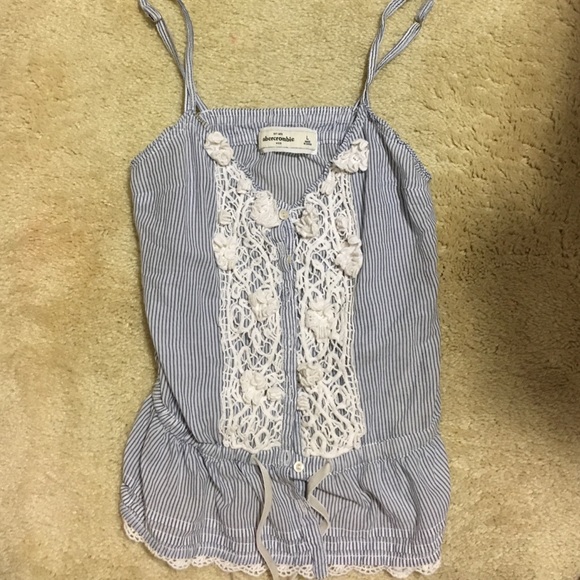 Blue and white stripped A&F shirt