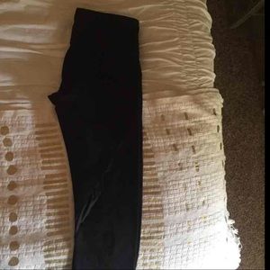 Fabletics Cropped Pant