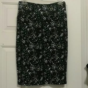 LuLaRoe Cassie Skirt XS