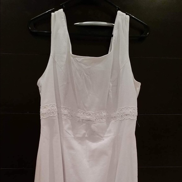 White Lilly Pulitzer dress