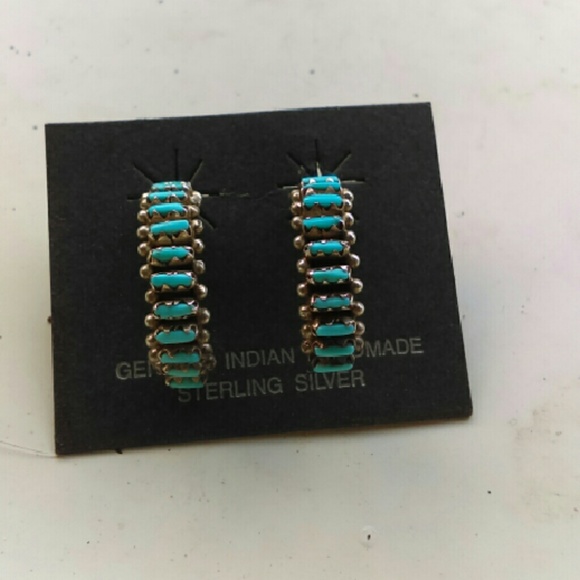 Turquoises and Sterling Silver earrings - Picture 1 of 1