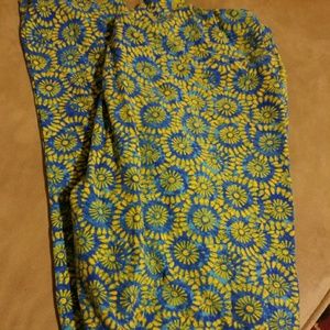 Lularoe tall and curvy leggings
