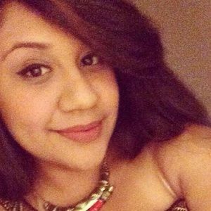 Meet your Posher, Leticia