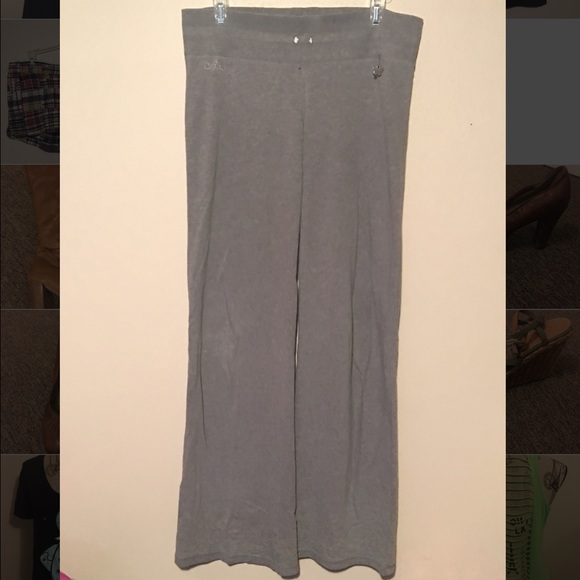 Grey yoga pants
