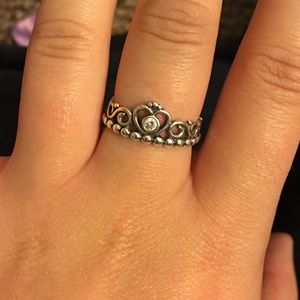 Pandora crown ring