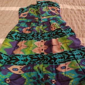 Adorable strapless dress