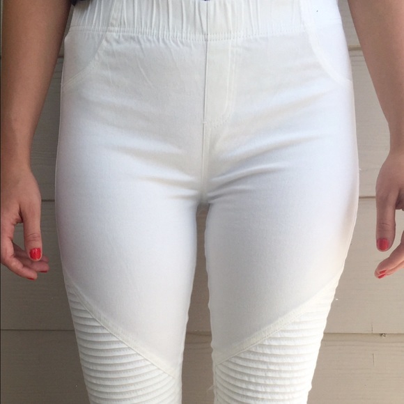 Moto Jeggings - Picture 2 of 4