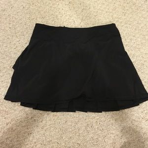 Lulu Lemon running/tennis skirt