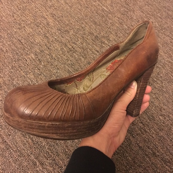 Rocket dog heels - Picture 3 of 3