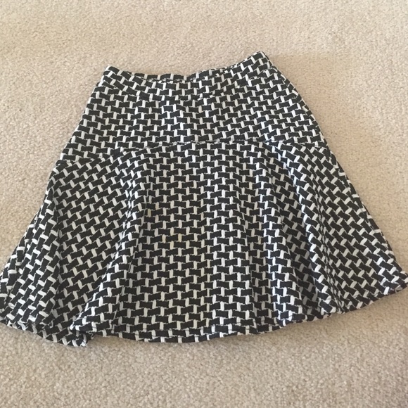 Aqua girls skirt. Small