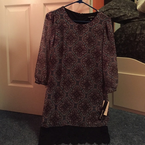cute shift dress!