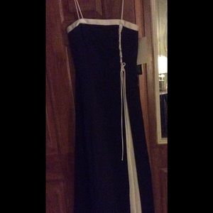 NWT Urban Girls Nites Formal Dress sz 9/10