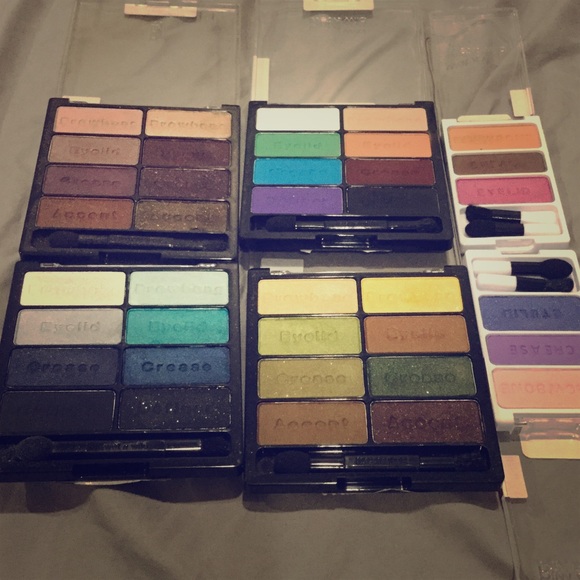 Wet n Wild eyeshadow palette bundle