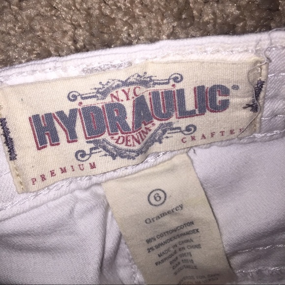 White capris - Picture 2 of 3
