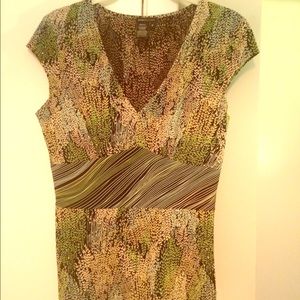 BCBG small black/multi-colored print top.