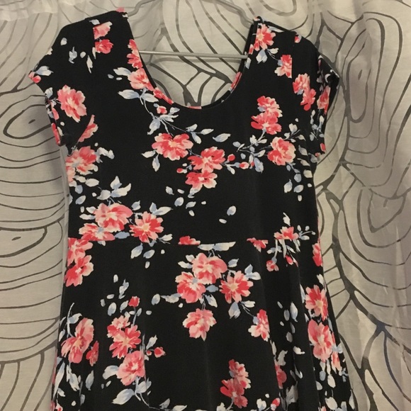 black floral print skater dress - Picture 1 of 2
