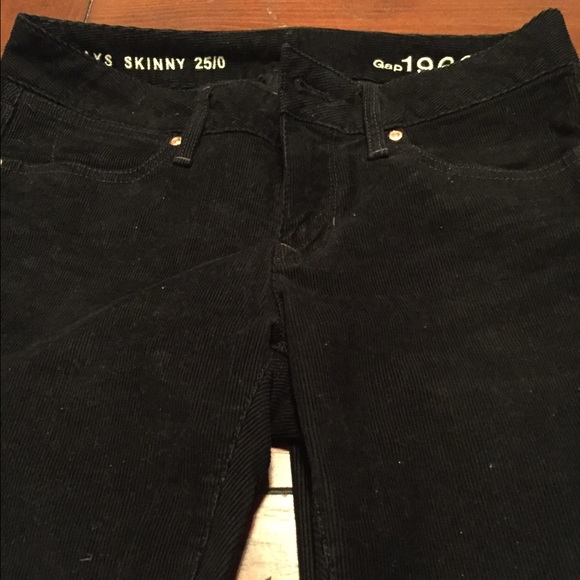 ***ONE DAY SALE*** NWOT Blk Cord Skinny Jeans