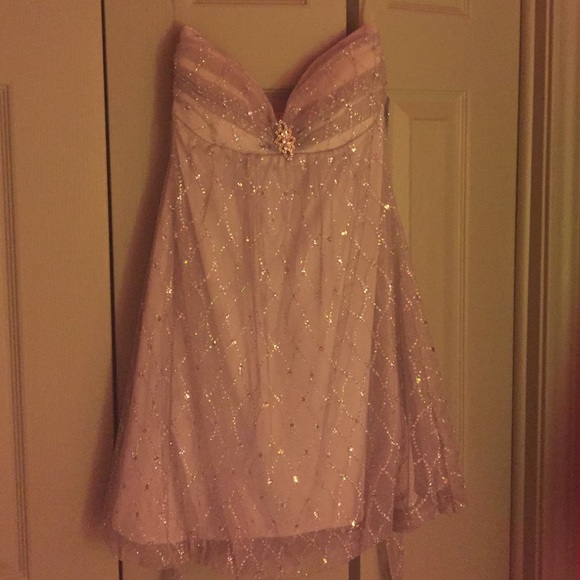 Sparkly silver homecoming dress never worn