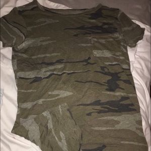 CAMO TOP