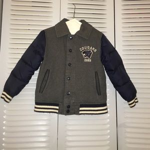 Boys gap jacket sz 5T