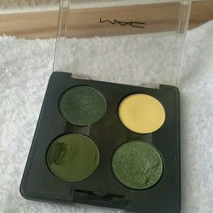 MAC green and yellow quad pallette