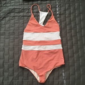 ❌SOLD❌ Acacia London one piece in papaya