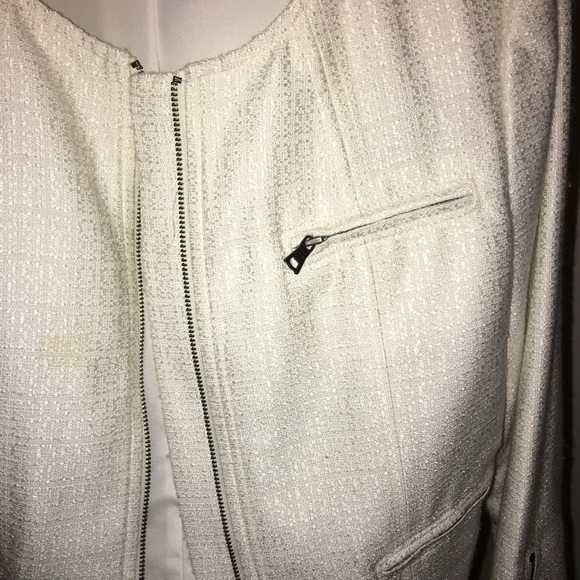 Banana Republic - Picture 4 of 4