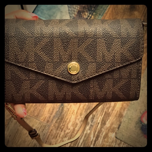 Michael Kors crossbody