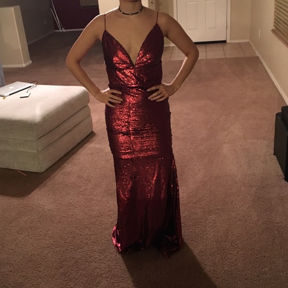 Long dress - Picture 2 of 6