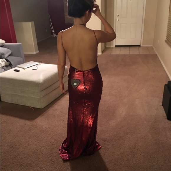 Long dress - Picture 3 of 6