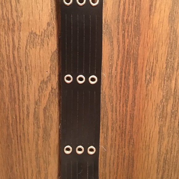 Belt - Picture 2 of 2