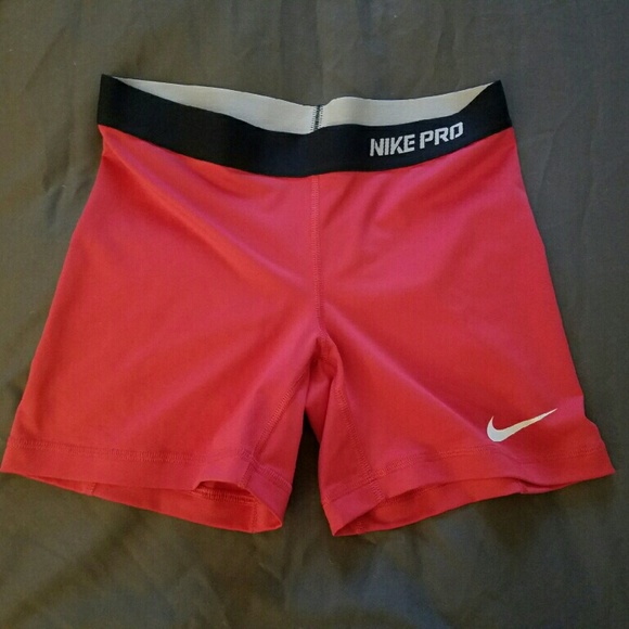Orange Nike PRO shorts