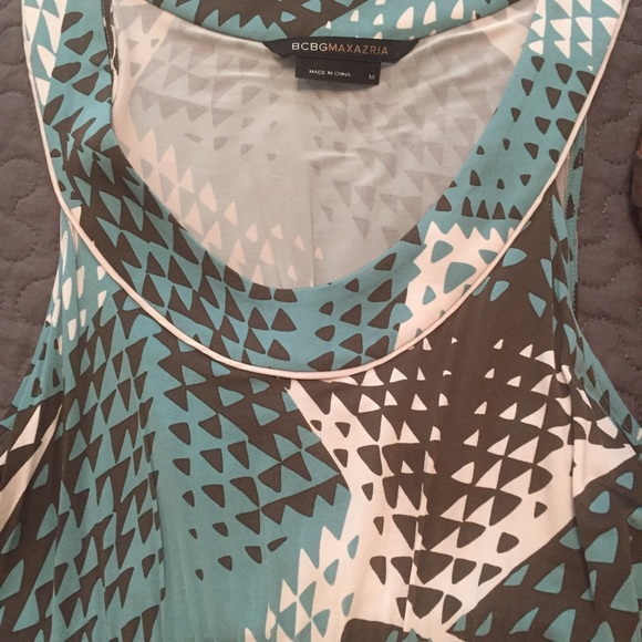 BCBG dress with great color/pattern only worn 2x! - Picture 2 of 4
