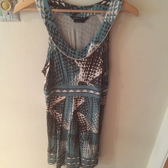 BCBG dress with great color/pattern only worn 2x! - Picture 3 of 4