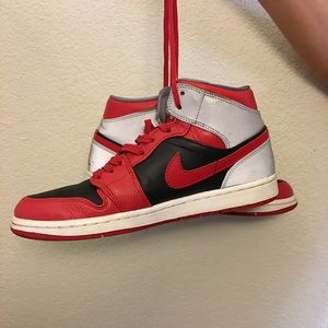 AIR JORDAN
