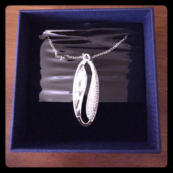 Swarovski pendant necklace