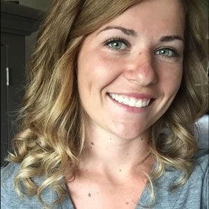 Meet your Posher, Amanda