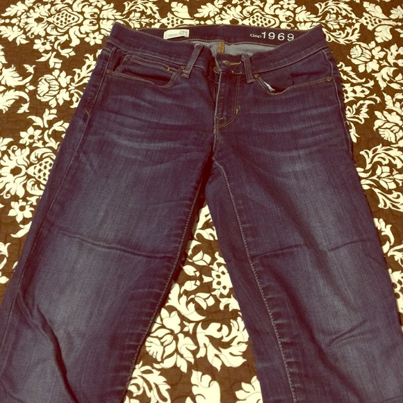 Gap skinny jeans