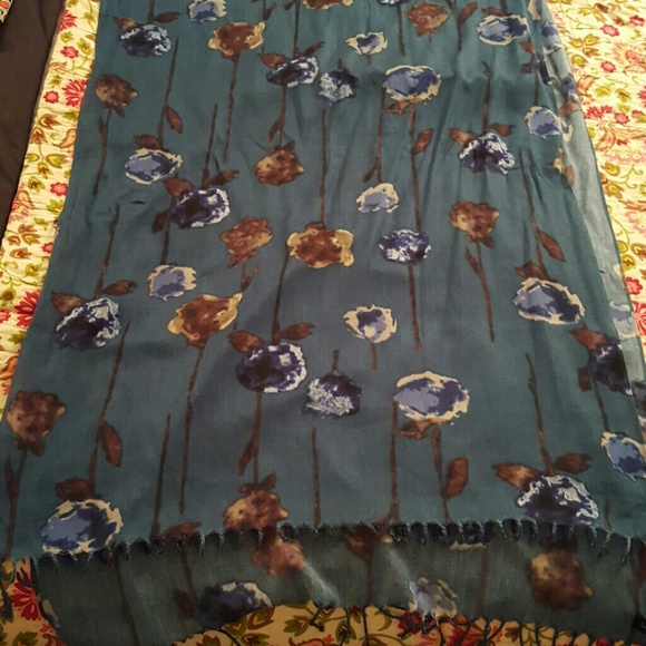 NWT Lands' End XL Scarf