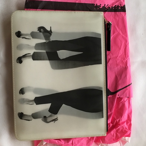 Kate Spade hologram clutch ๐๐Host Pick 7/19๐๐ - Picture 3 of 3