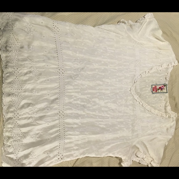 SOLD Johnny Was Broderie anglaise top - Picture 3 of 3