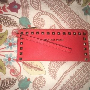 Michael Kors Wristlet Clutch