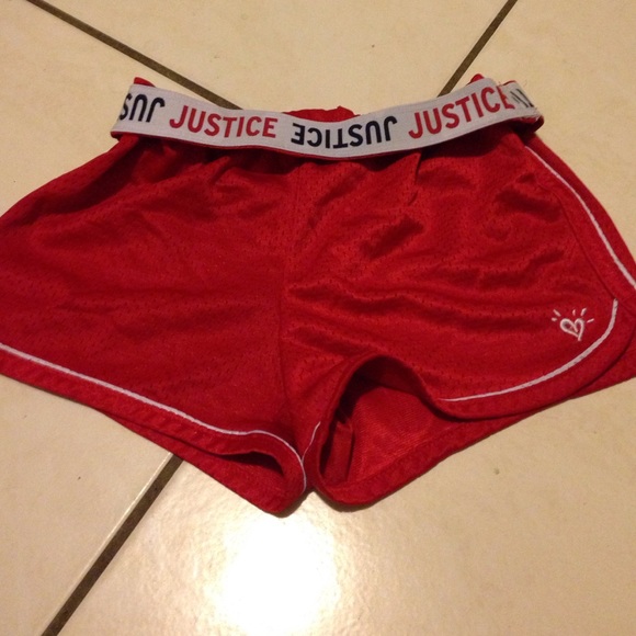 Shorts - Picture 2 of 3