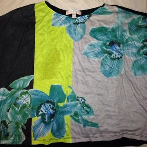 Flower print t-shirt