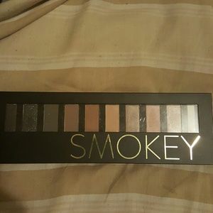 Forever 21 Smokey Palette