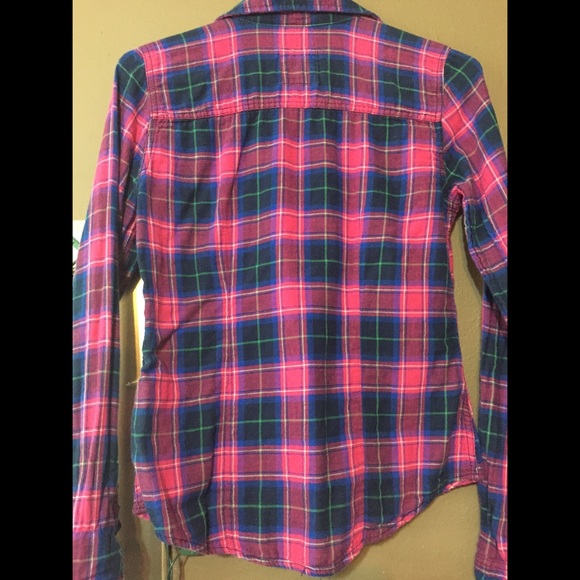 Plaided button-up - Picture 2 of 2