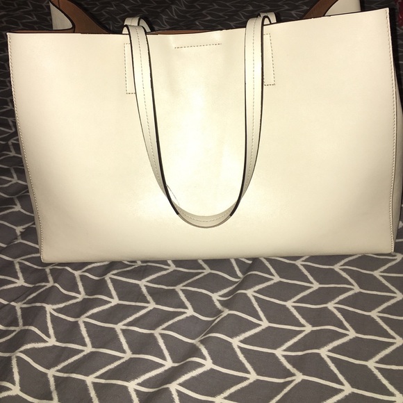 Banana Republic Leather beige bag