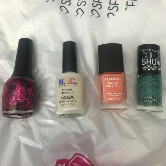 Nail polish bundle