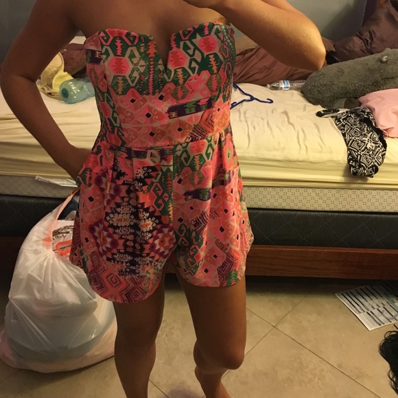 Coral multicolored romper