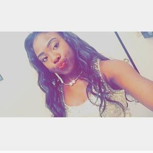 Meet your Posher, Lexi